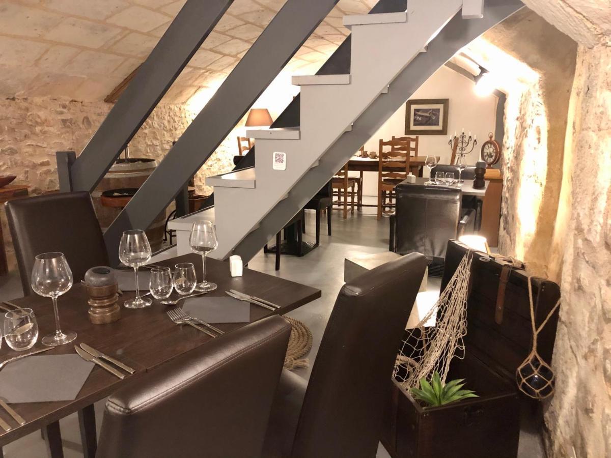 Rive Gauche Hotel Сомюр Екстериор снимка