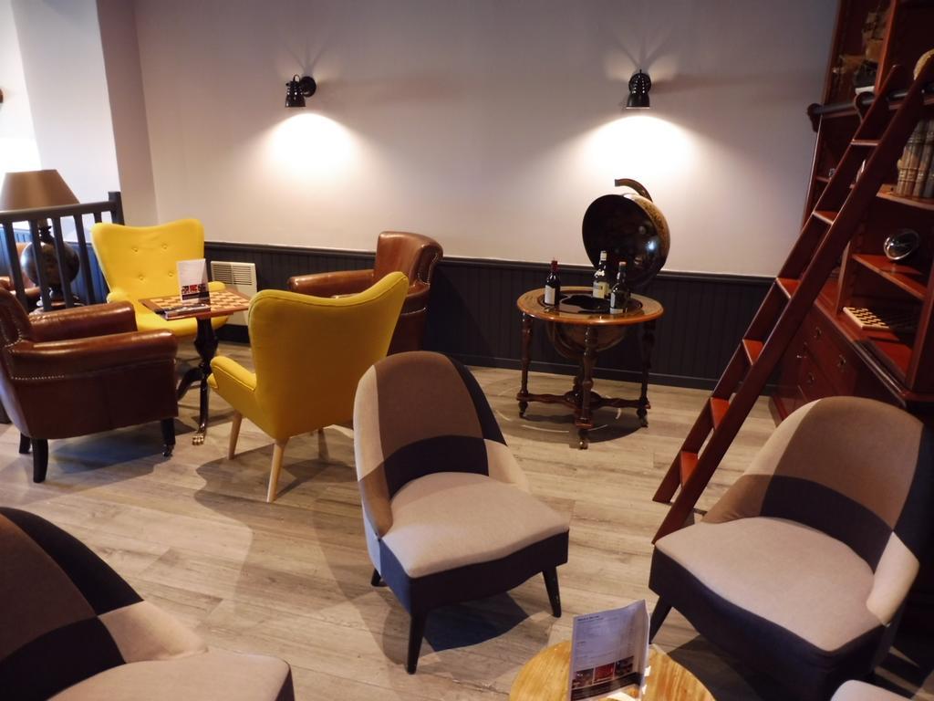 Rive Gauche Hotel Сомюр Екстериор снимка